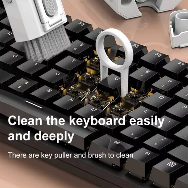 8 in 1 Cleaning Kit_0004_Layer 6.jpg